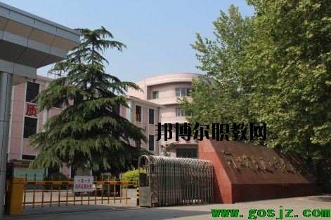 河北交通電視中等專業(yè)學(xué)校2020年學(xué)費(fèi)、收費(fèi)多少