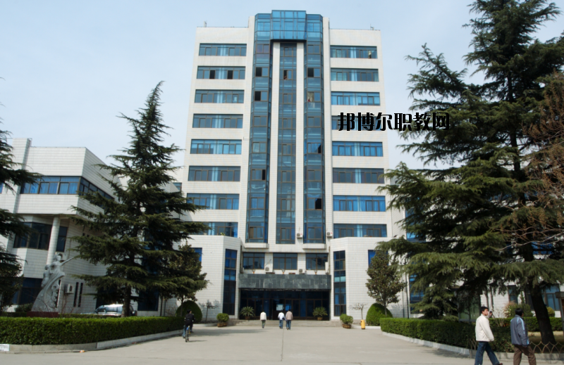鄭州工業(yè)貿(mào)易學(xué)校怎么樣、好不好
