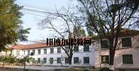 柳州工業(yè)職業(yè)技術(shù)學(xué)校怎么樣、好不好