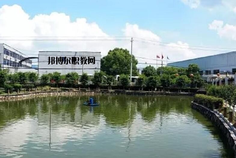 寧?？h雙林職業(yè)學(xué)校2020年報(bào)名條件、招生要求、招生對象