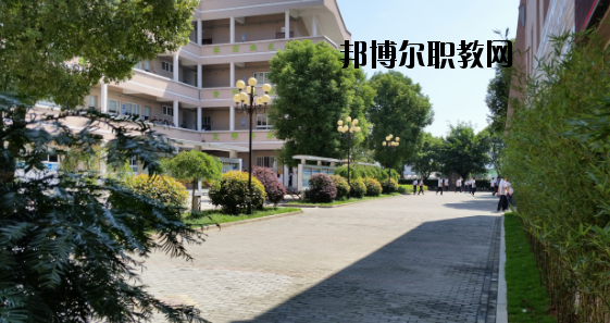 衢州育才職業(yè)中學(xué)怎么樣，好不好