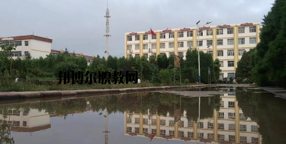 甘肅會寧職業(yè)中等專業(yè)學(xué)校2020年報名條件、招生要求、招生對象