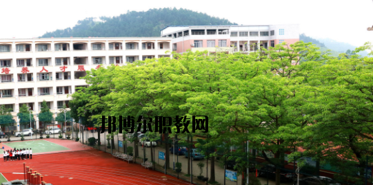 蒼梧中等專業(yè)學(xué)校怎么樣、好不好