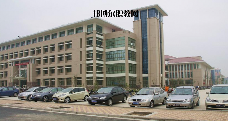 連云港師范高等?？茖W(xué)校2020年報(bào)名條件、招生要求、招生對(duì)象