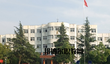 河南南陽(yáng)宛西中等專(zhuān)業(yè)學(xué)校2021年報(bào)名條件、招生要求、招生對(duì)象