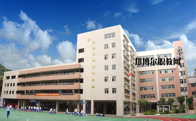 瀾滄縣職業(yè)高級中學(xué)怎么樣、好不好