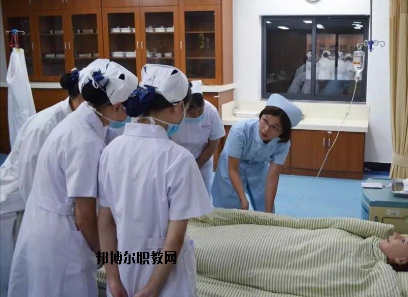 余杭衛(wèi)生中等專業(yè)學(xué)校2020年報名條件、招生要求、招生對象