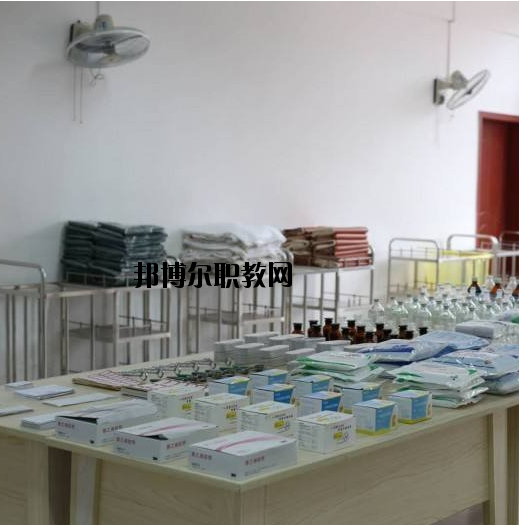 周口衛(wèi)生職業(yè)中等專(zhuān)業(yè)學(xué)校2021年報(bào)名條件、招生要求、招生對(duì)象