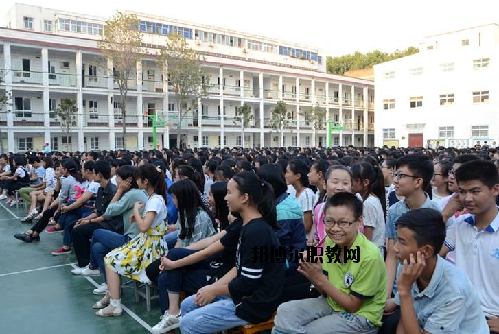 南陽第二中等職業(yè)學(xué)校2021年報(bào)名條件、招生要求、招生對(duì)象
