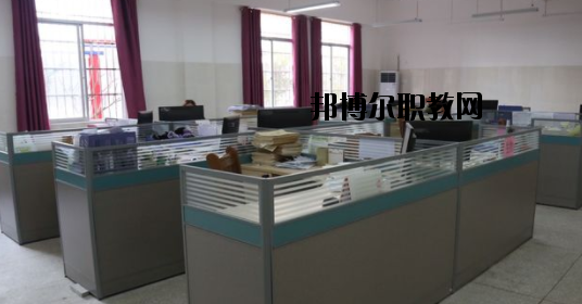興業(yè)中等職業(yè)技術(shù)學(xué)校怎么樣、好不好