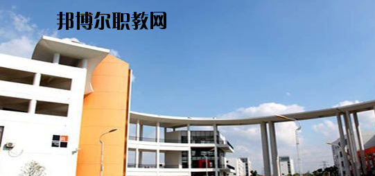 蕭然職業(yè)高級中學(xué)2020年報(bào)名條件、招生要求、招生對象