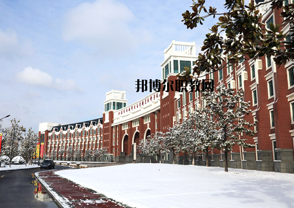 南通體臣衛(wèi)生學(xué)校2020年報名條件、招生要求、招生對象