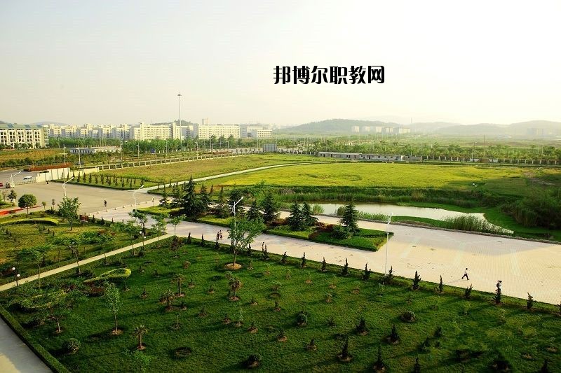 云夢中等職業(yè)技術(shù)學校2020年報名條件、招生要求、招生對象