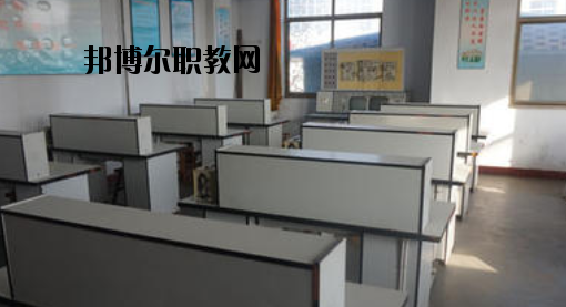 保定富昌中專學(xué)校2020年報(bào)名條件、招生要求、招生對(duì)象 