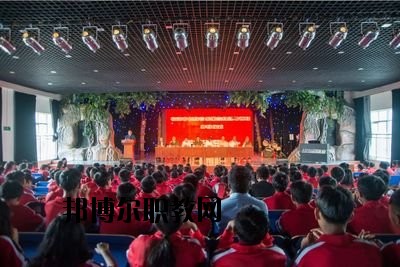滄源佤族自治縣職業(yè)技術學校2020年招生辦聯(lián)系電話