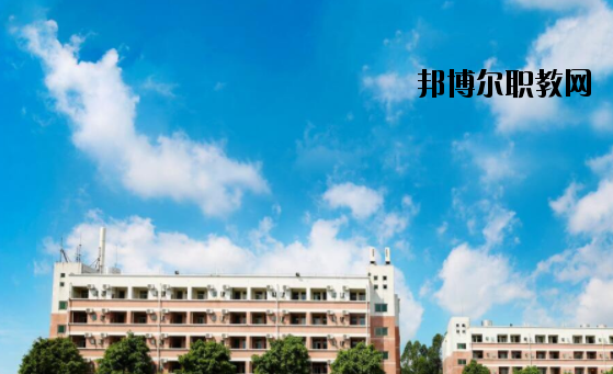 廣州藍(lán)天高級(jí)技工學(xué)校2020年報(bào)名條件、招生要求、招生對(duì)象