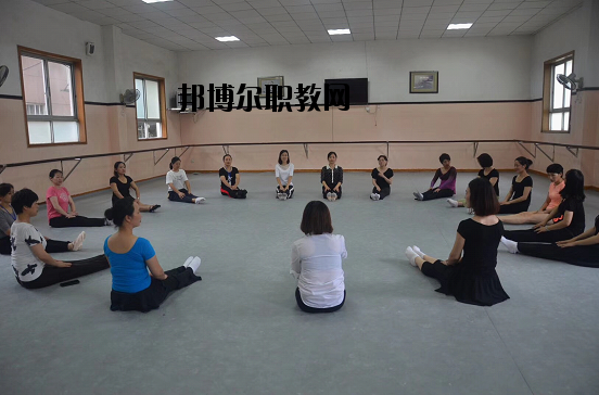 南昌青山湖區(qū)職業(yè)技術(shù)學(xué)校2020年報名條件、招生要求、招生對象 
