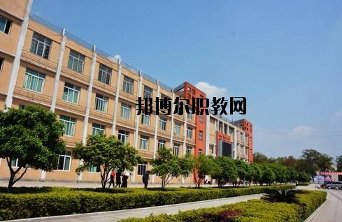宜賓遠(yuǎn)大職業(yè)技術(shù)學(xué)校2020年報名條件、招生要求、招生對象