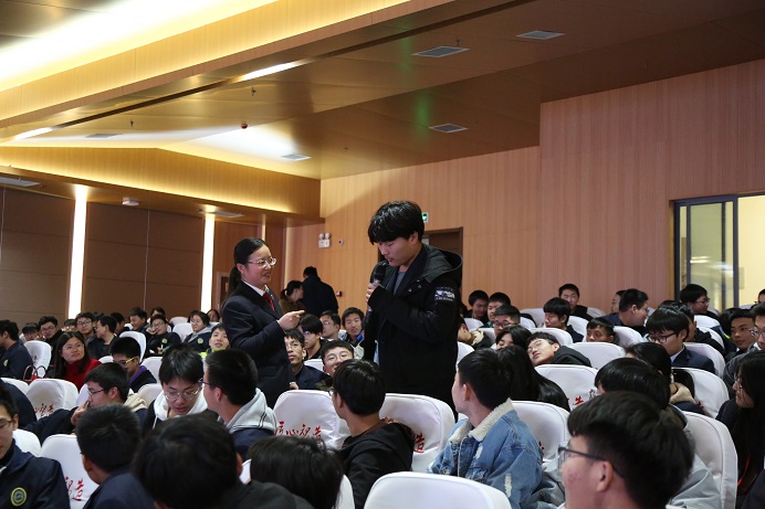 江蘇靖江中等專業(yè)學(xué)校2020年報名條件、招生要求、招生對象