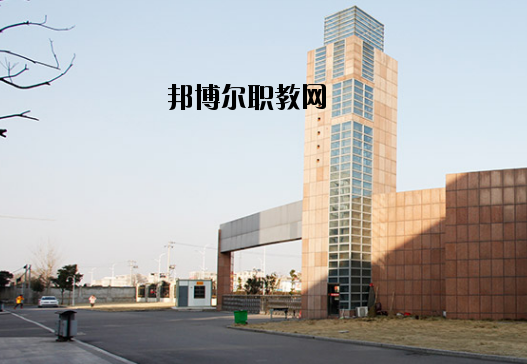 鳳臺(tái)職業(yè)教育中心2020年報(bào)名條件、招生要求、招生對(duì)象
