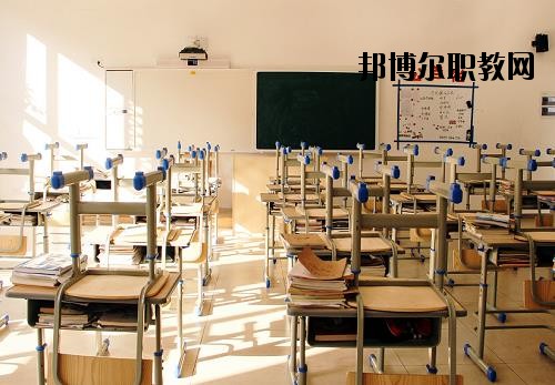 寧波東坤職業(yè)高級(jí)中學(xué)2020年報(bào)名條件、招生要求、招生對(duì)象