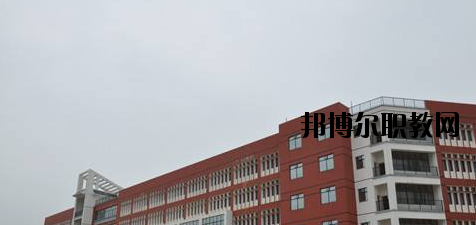 桂東衛(wèi)生學校2020年報名條件、招生要求、招生對象 