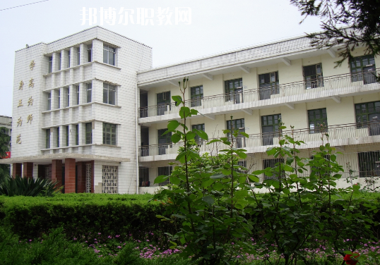 安徽霍邱師范學校2020年報名條件、招生要求、招生對象