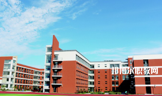 湛江湛港職業(yè)技術(shù)學(xué)校怎么樣、好不好