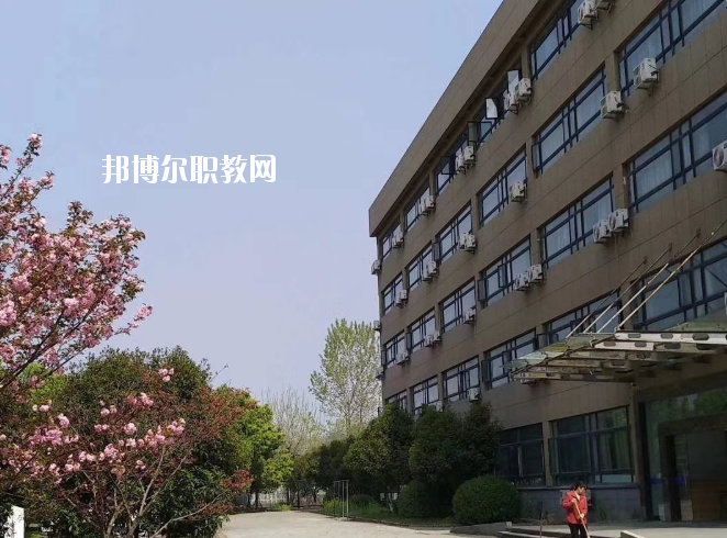 浙江新世紀(jì)經(jīng)貿(mào)專(zhuān)修學(xué)院地址在哪里