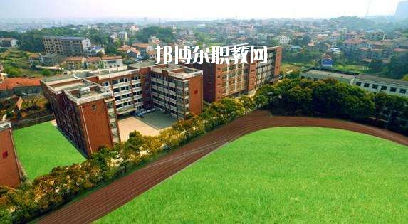 鄭州科技中等專業(yè)學校2021年報名條件、招生要求、招生對象