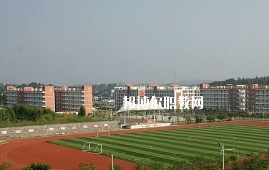 湛江市工商職業(yè)技術(shù)學(xué)校2020年報(bào)名條件、招生要求、招生對(duì)象