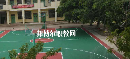 天等縣職業(yè)技術(shù)學(xué)校2020年招生辦聯(lián)系電話(huà)
