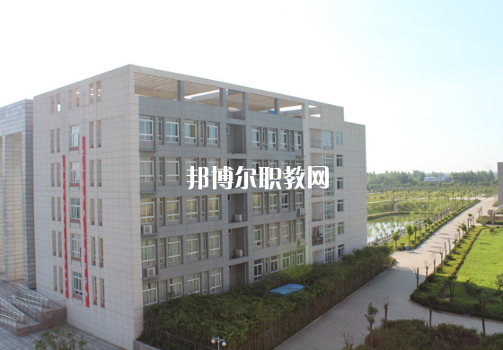 安徽六安技師學(xué)院2020年報名條件、招生要求、招生對象