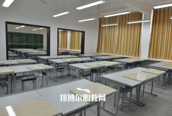 安慶工業(yè)學(xué)校怎么樣、好不好