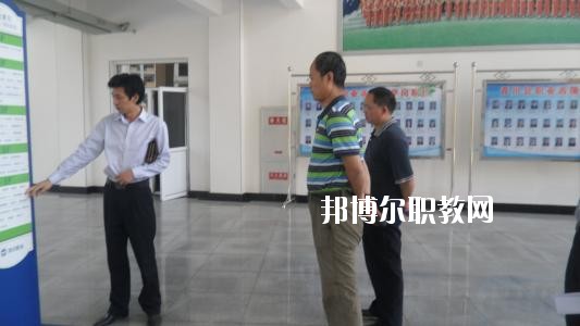 蘆山縣職業(yè)高級中學2020年報名條件、招生要求、招生對象