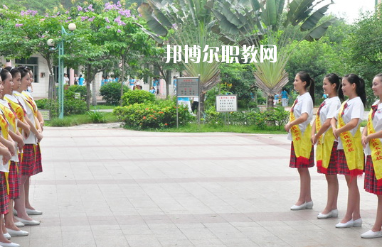 廣東黃埔衛(wèi)生職業(yè)技術(shù)學(xué)校2020年報(bào)名條件、招生要求、招生對(duì)象