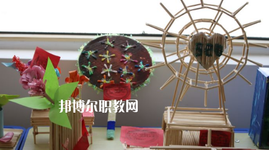古浪縣大靖職業(yè)技術(shù)教育中心2020年學(xué)費(fèi)、收費(fèi)多少