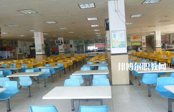 武漢媧石技術(shù)學校食堂