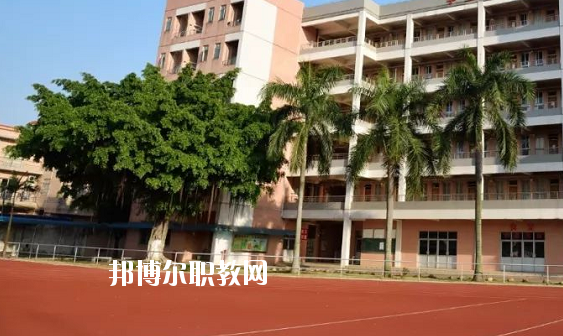 佛山順德區(qū)容桂職業(yè)技術(shù)學(xué)校2020年報(bào)名條件、招生要求、招生對(duì)象