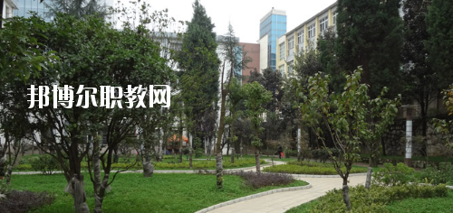 貴陽白云區(qū)職業(yè)技術(shù)學(xué)校2020年報名條件、招生要求、招生對象