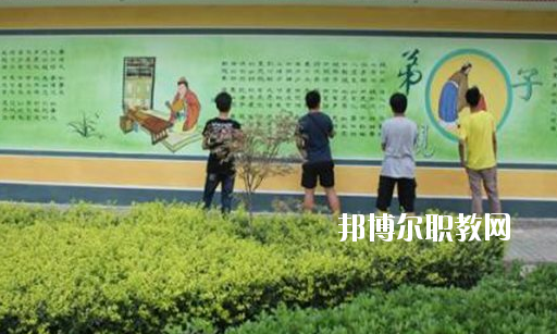 懷遠(yuǎn)縣中等職業(yè)技術(shù)學(xué)校2020年報(bào)名條件、招生要求、招生對(duì)象