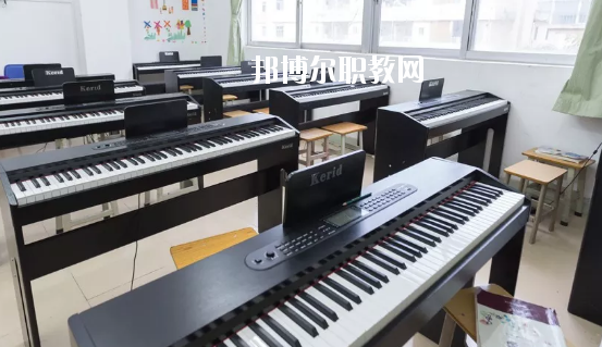 惠州惠陽(yáng)財(cái)經(jīng)外貿(mào)職業(yè)技術(shù)學(xué)校2020年報(bào)名條件、招生要求、招生對(duì)象