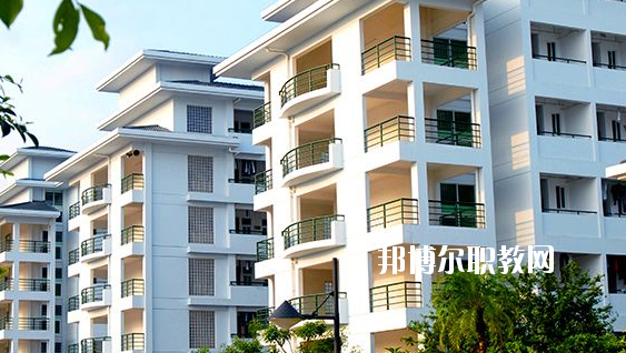 梅州職業(yè)技術(shù)學(xué)校2020年報(bào)名條件、招生要求、招生對(duì)象