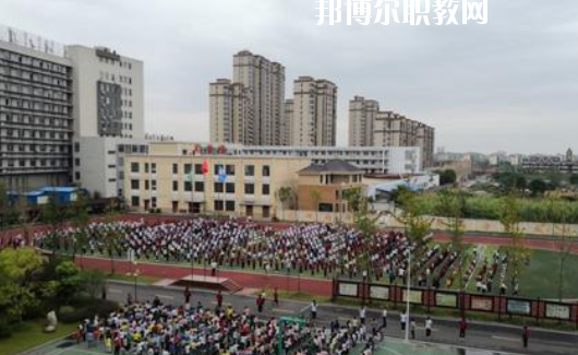 和縣機(jī)電工程學(xué)校2020年報(bào)名條件、招生要求、招生對(duì)象 