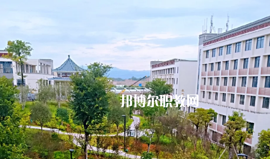 五華縣技工學(xué)校2020年報(bào)名條件、招生要求、招生對(duì)象