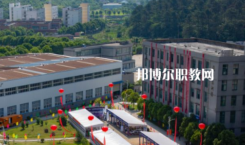 皖江職業(yè)教育中心學校怎么樣、好不好