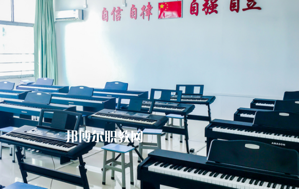 惠州高迪技工學(xué)校2020年報(bào)名條件、招生要求、招生對象