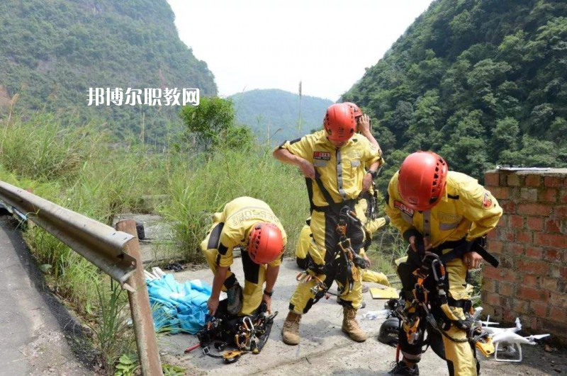 四川2021年初中生能考消防技術(shù)工程學校嗎