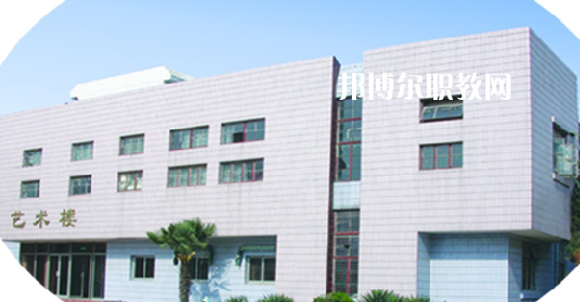 安慶市建筑工程學校網(wǎng)站網(wǎng)址