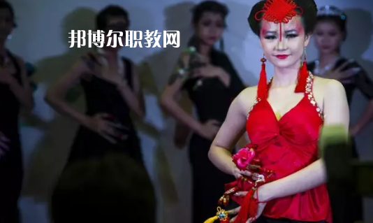 汕頭琪雅美容化妝職業(yè)技術(shù)學(xué)校2021年報(bào)名條件、招生要求、招生對(duì)象